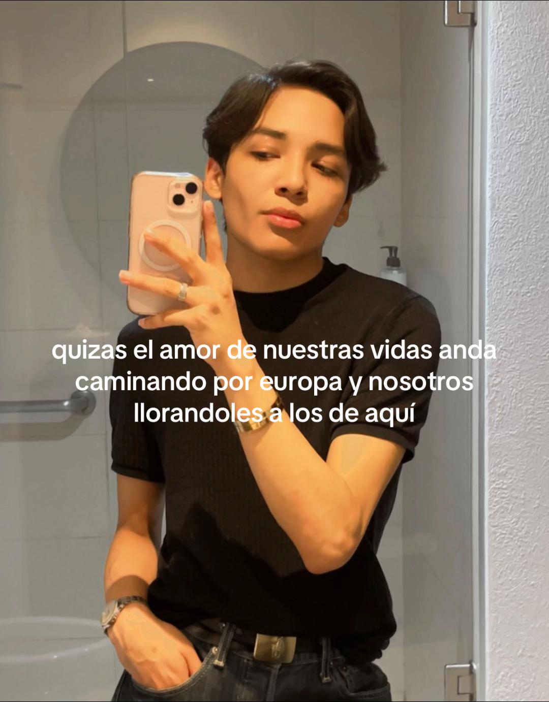 @romanmulller ♛