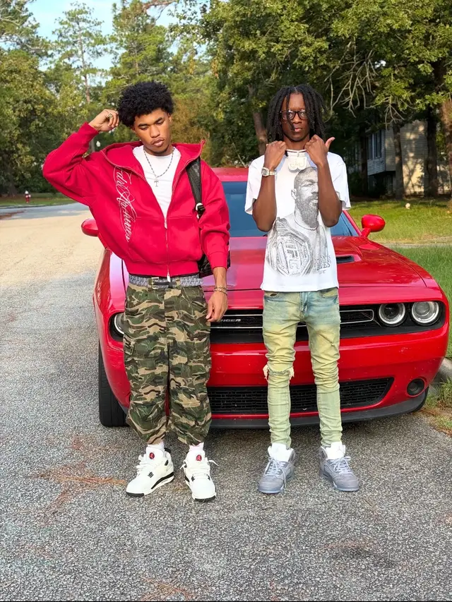 @Duke Fetti(Lakota)