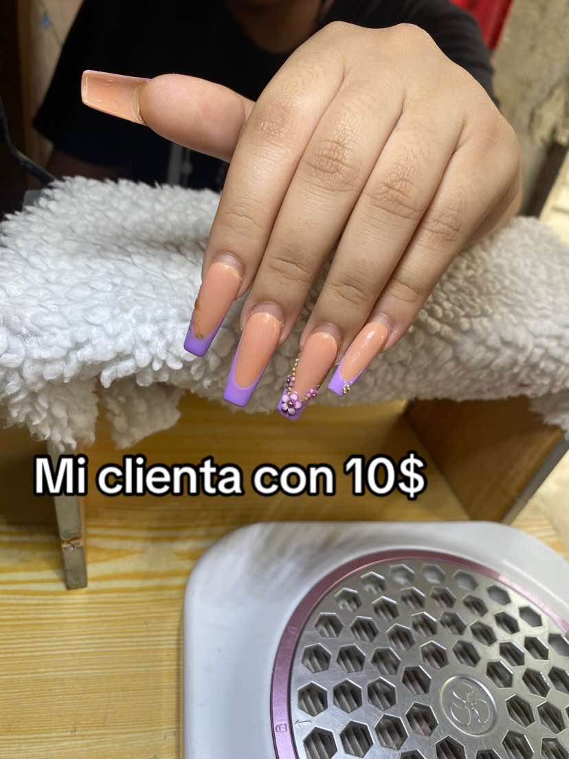 @Valery Nails💛