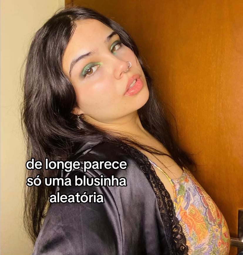 @vee ☥