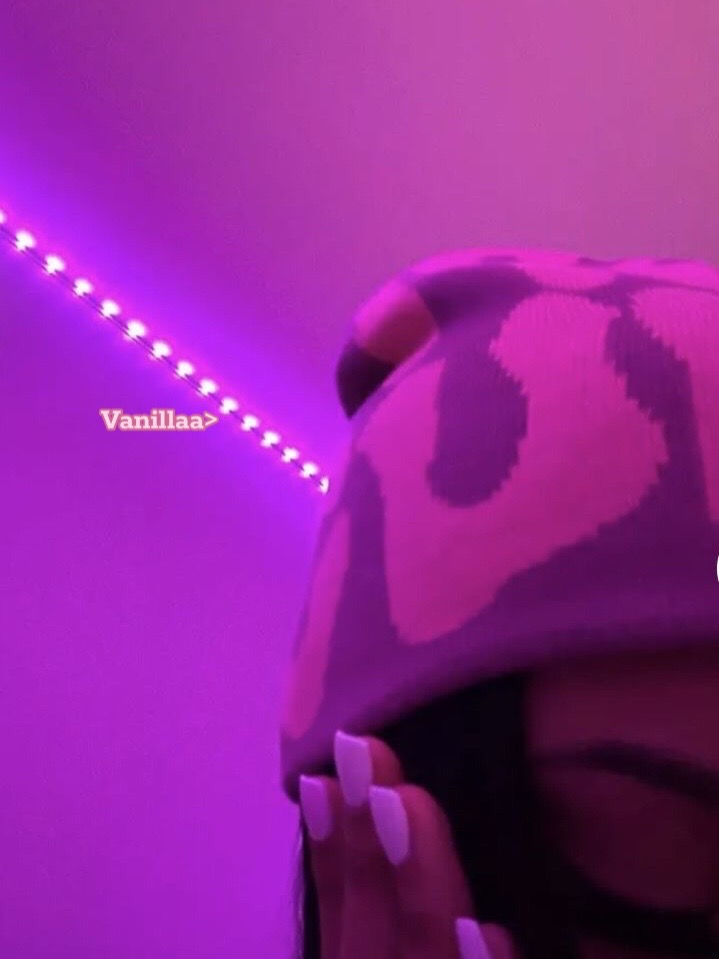 @ᴀɪ_ᴄʟᴀssʏ
