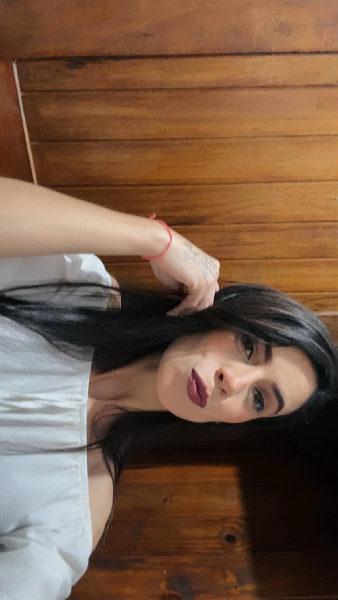 @emelyn Limaa