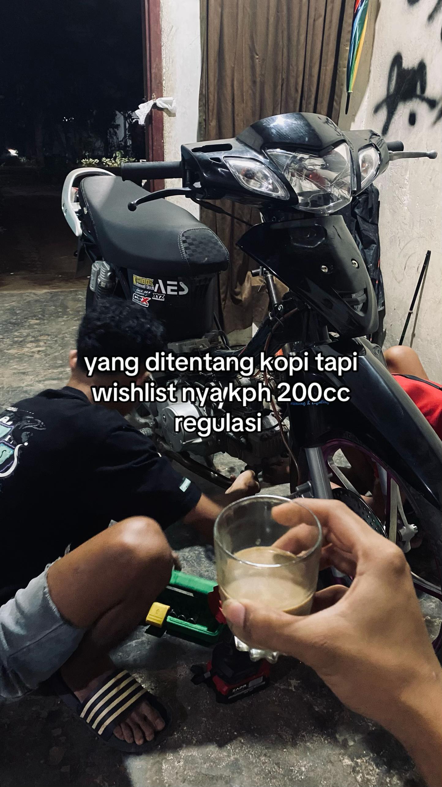 @๐๐๐จ๐ค๐ก๐ก๐ข๐๐ฎ๐ค—