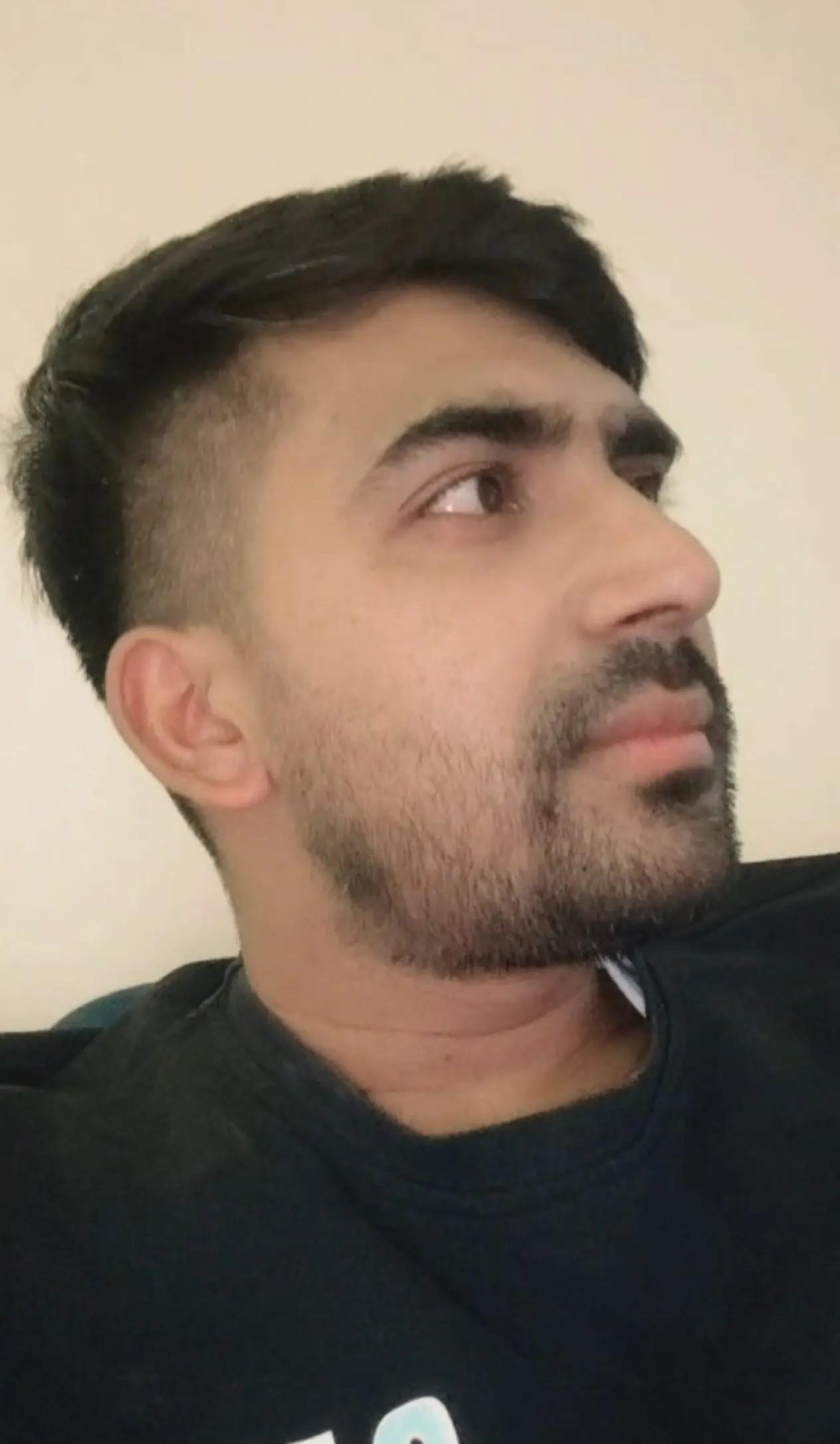 @sharukh N __🇳🇵🥰👈🇸🇦