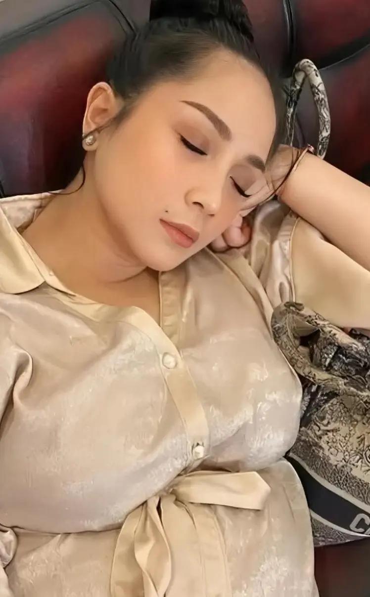 @PESONA WANITA