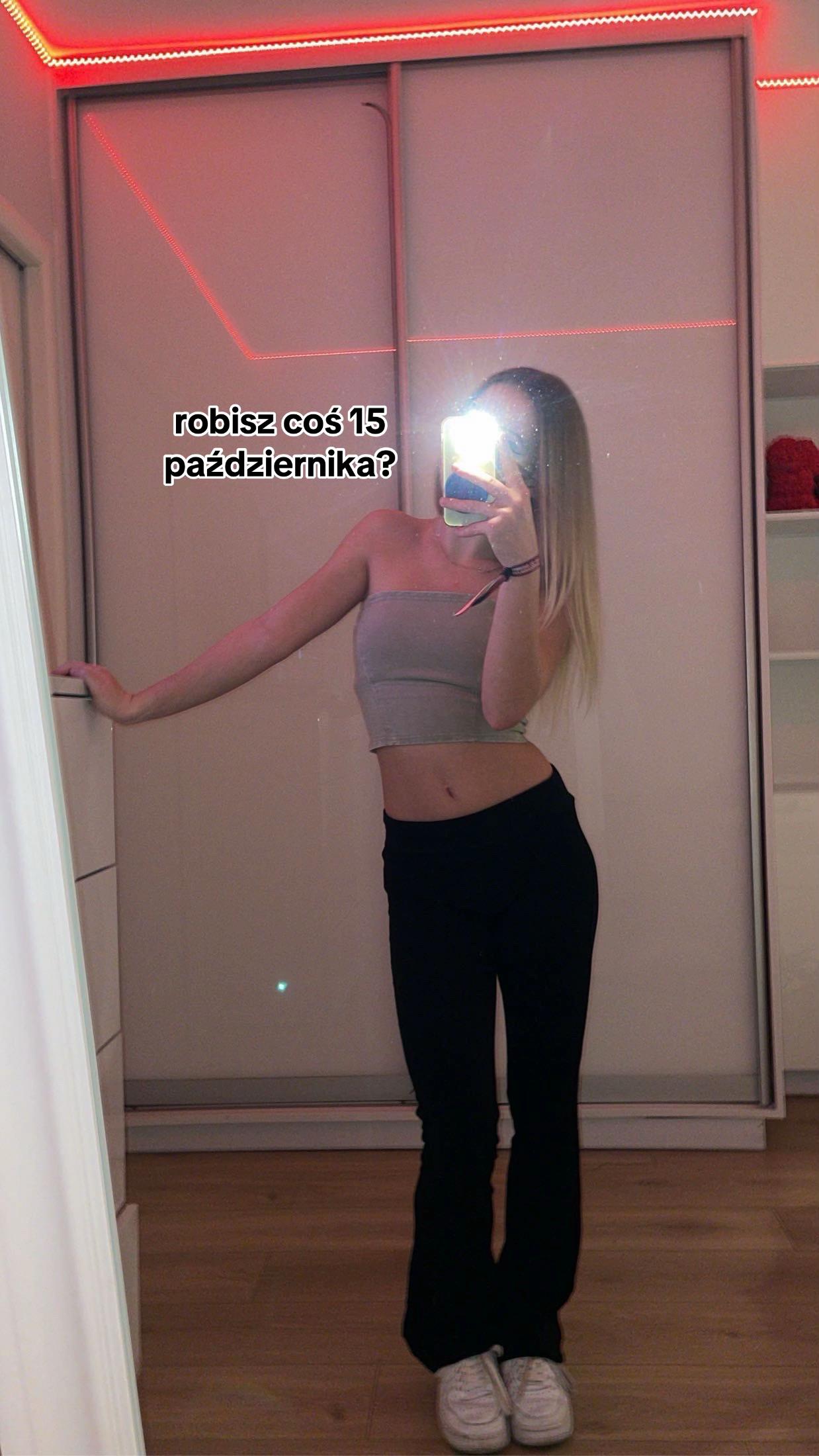 @(L)ena
