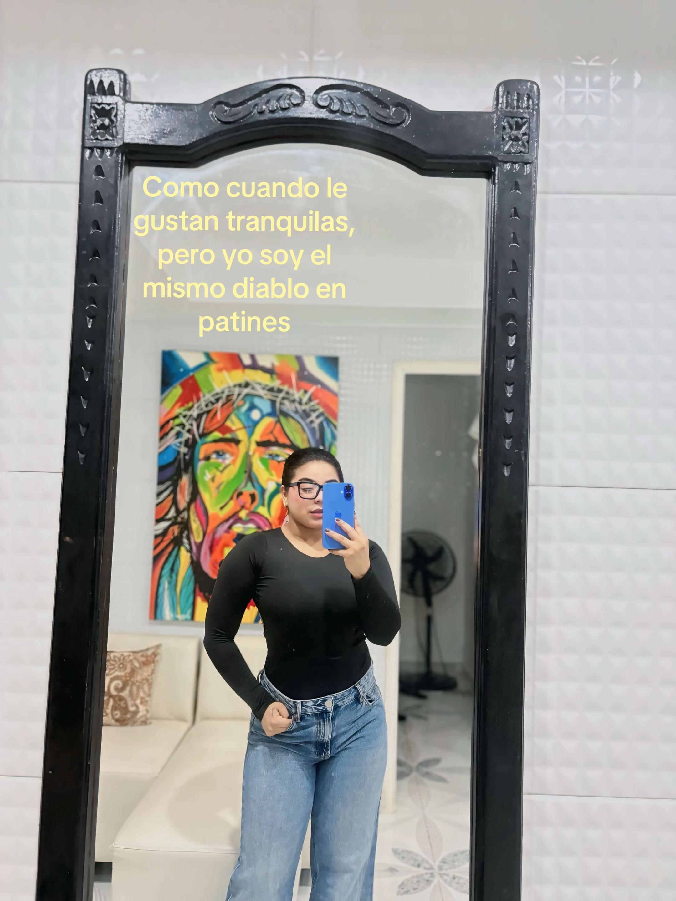 @PRISCILA