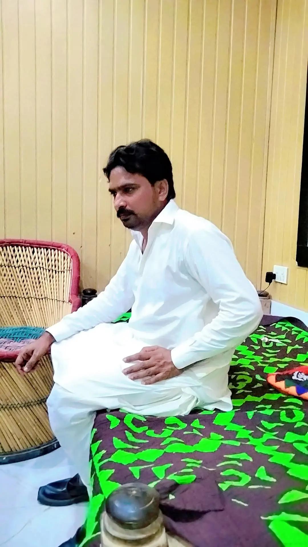 @Ahsan Ali Farooqui