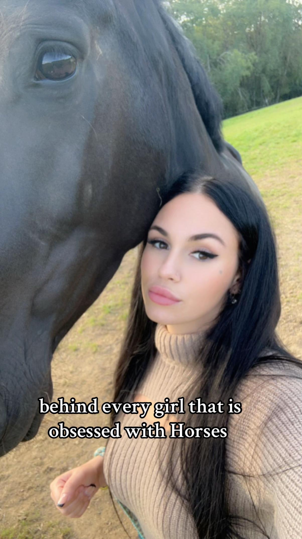 @SOPHIA🥥🌺✨🫧