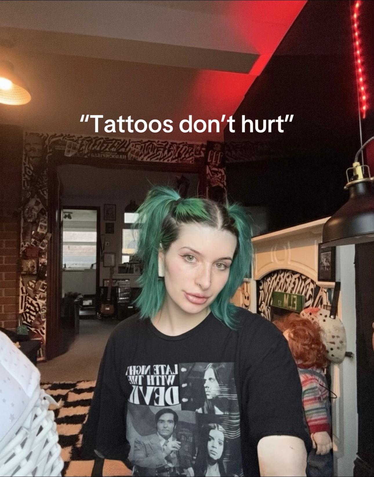 @elise:——-)
