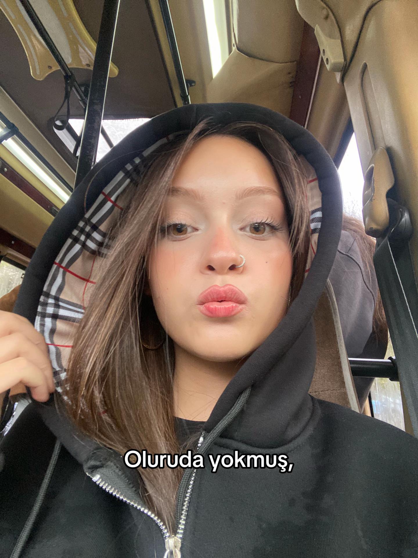 @Esmoşşşl