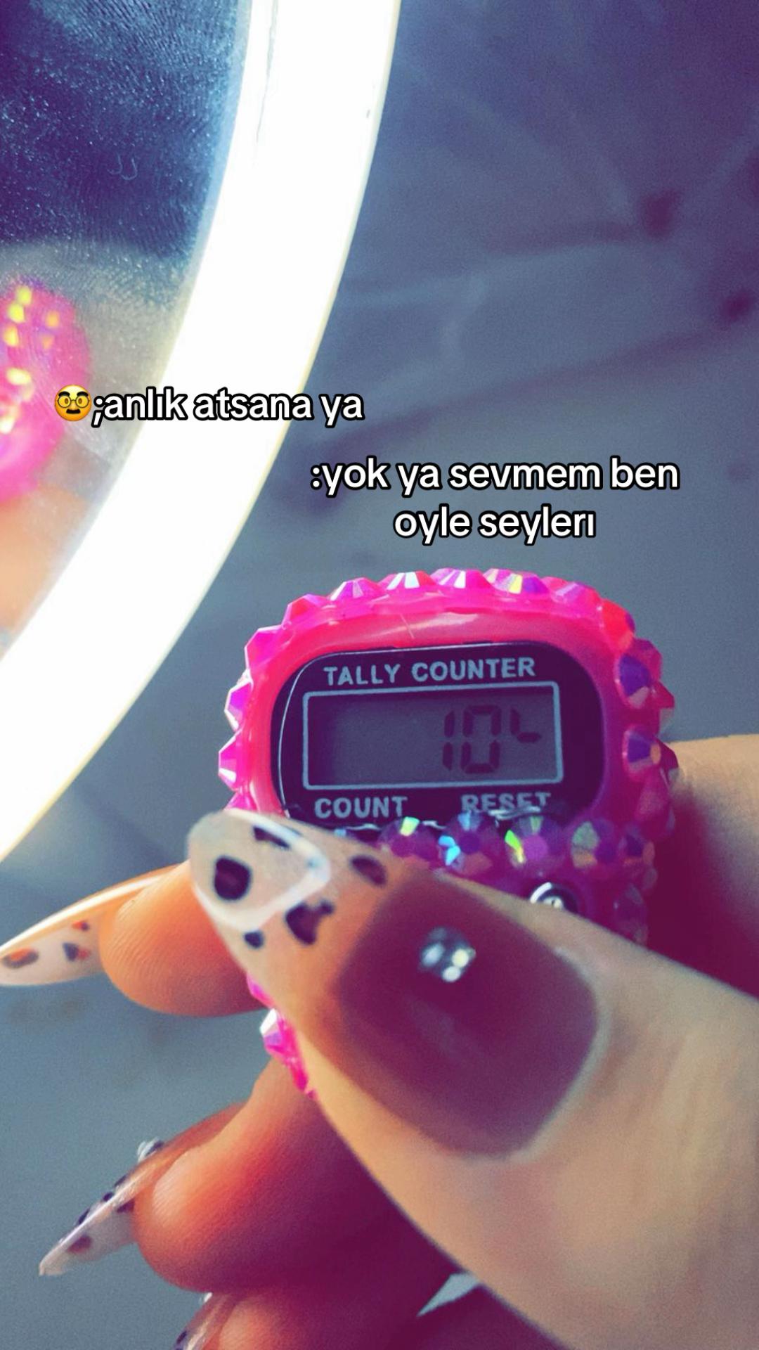 @akmaans🪩