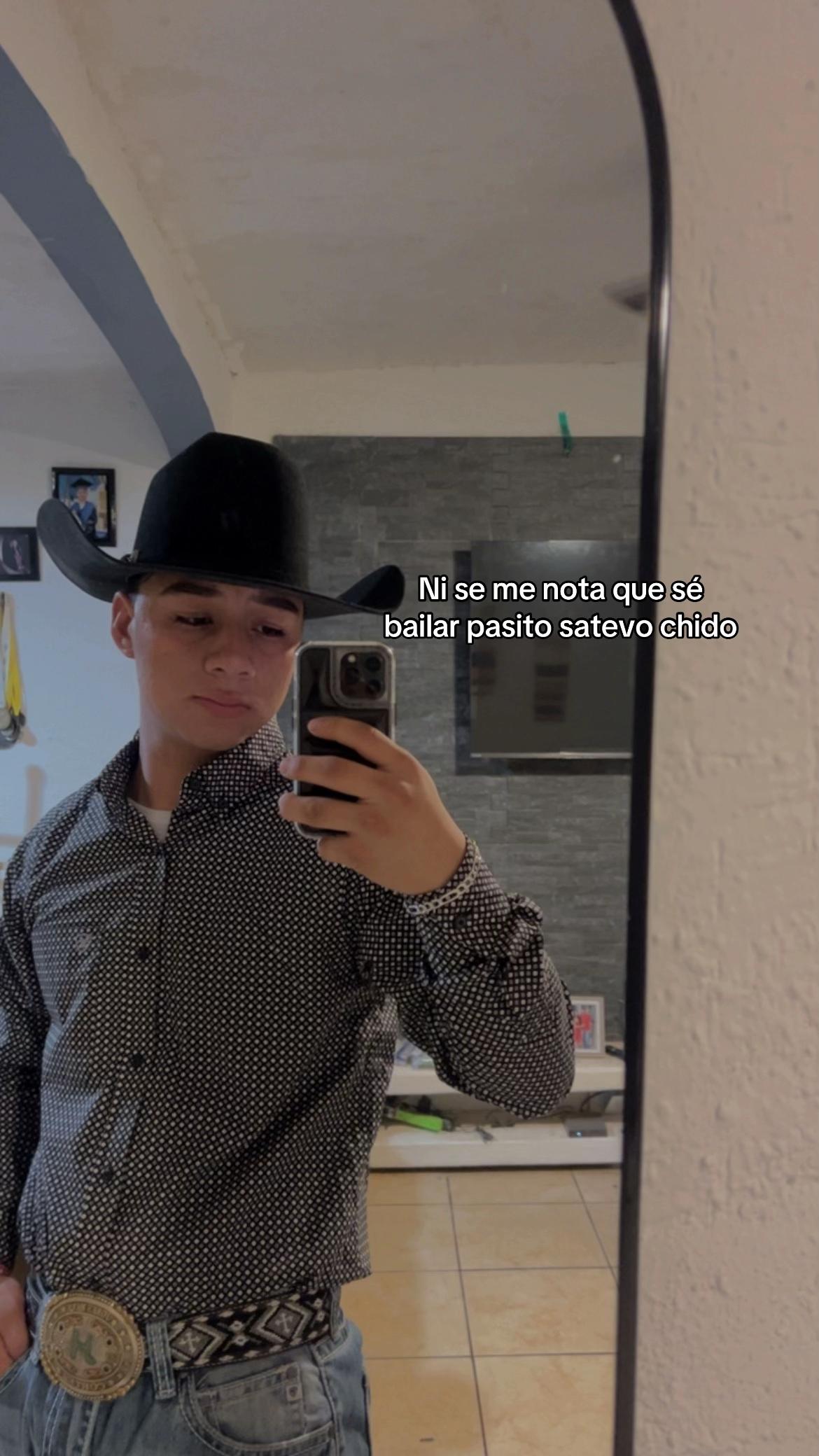 @JR_cortez_00