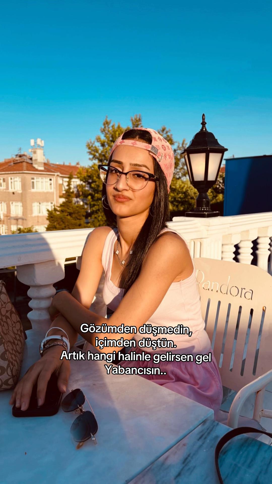 @neh&icirc;r✹