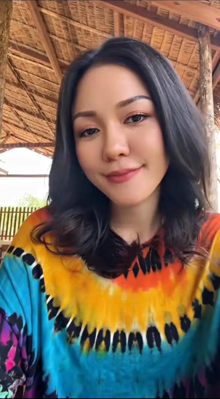 @Shwe 🌻🌷