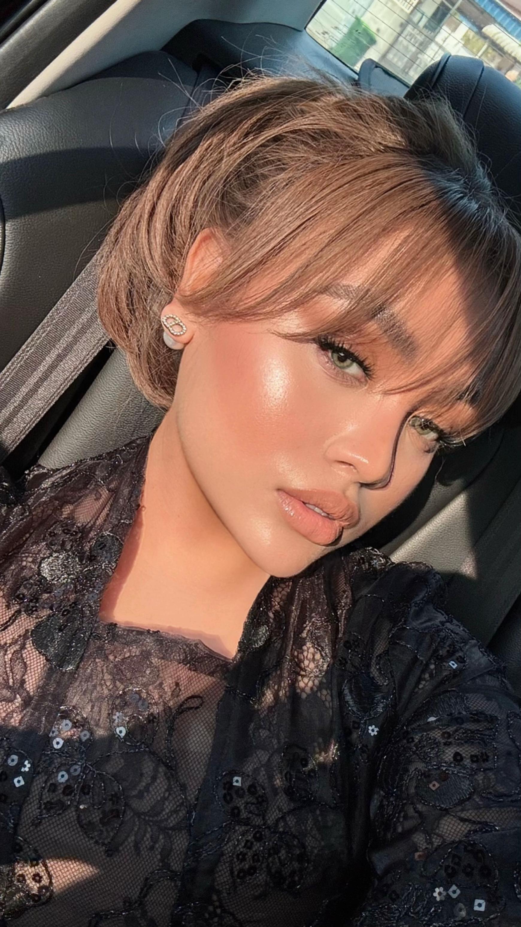 @Femeyra