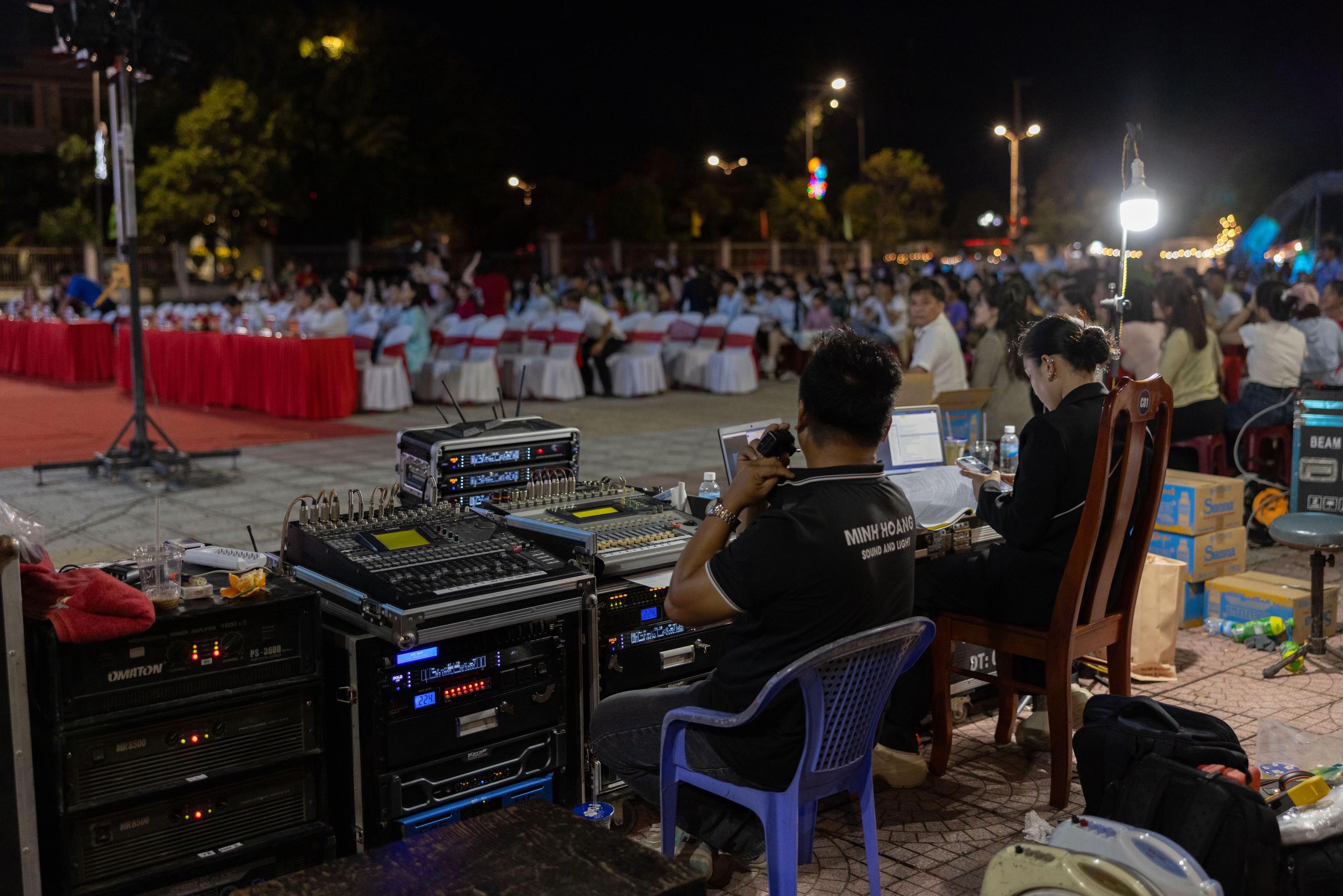 @TRAN NAM TRINH