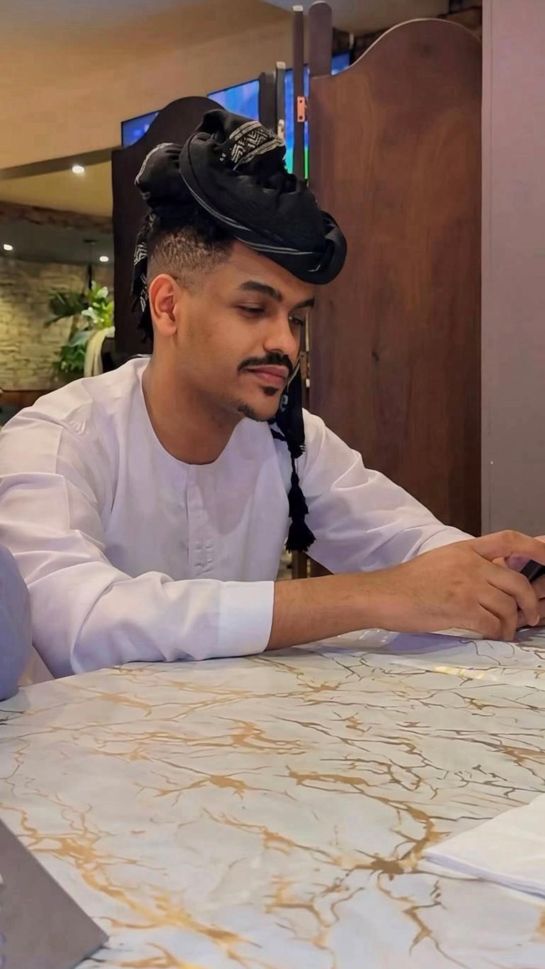 @Moayad