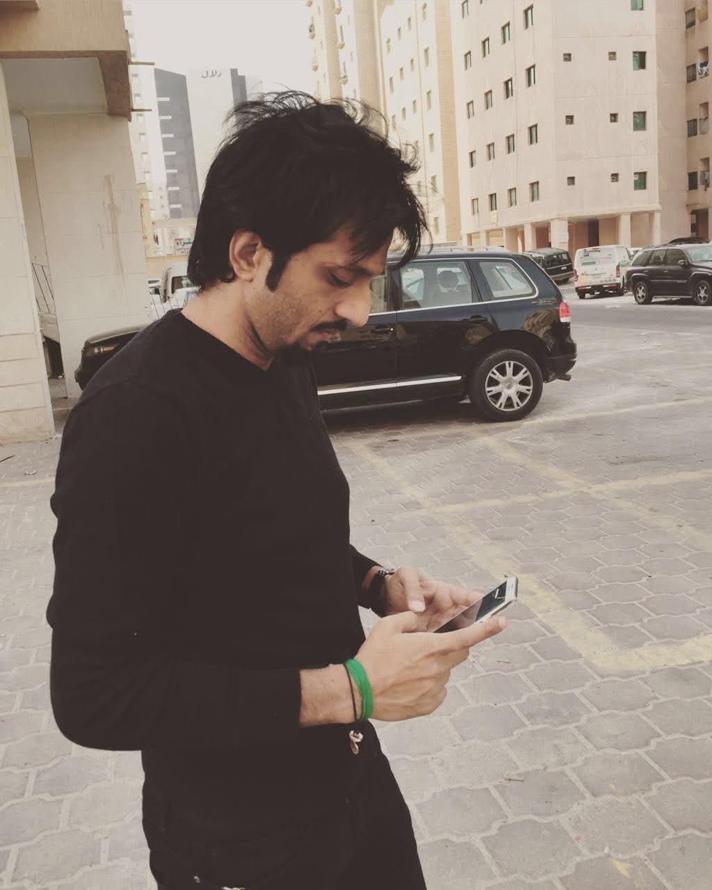@Sara Zeeshan Syeda Sarazee