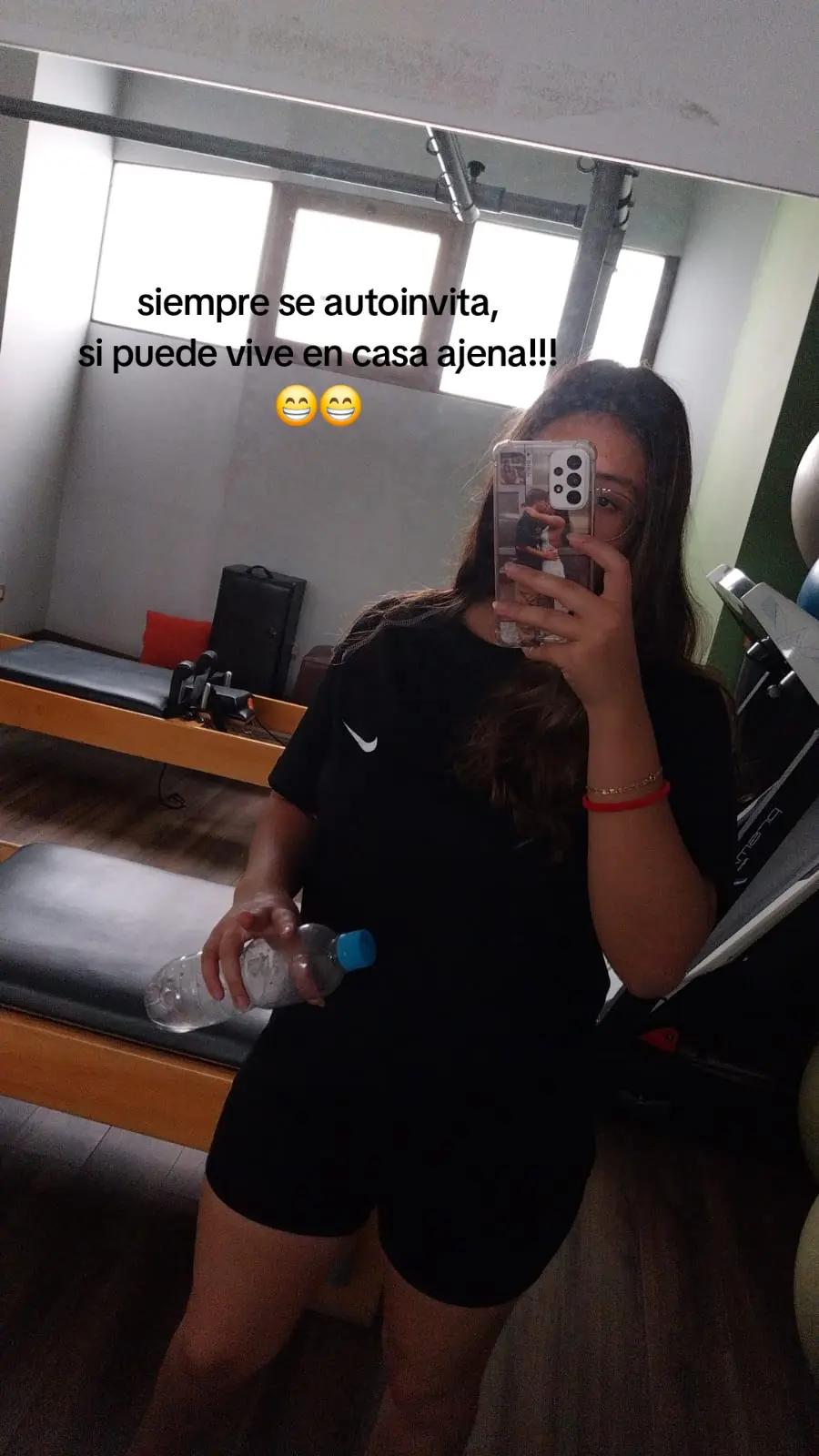 @Vicku