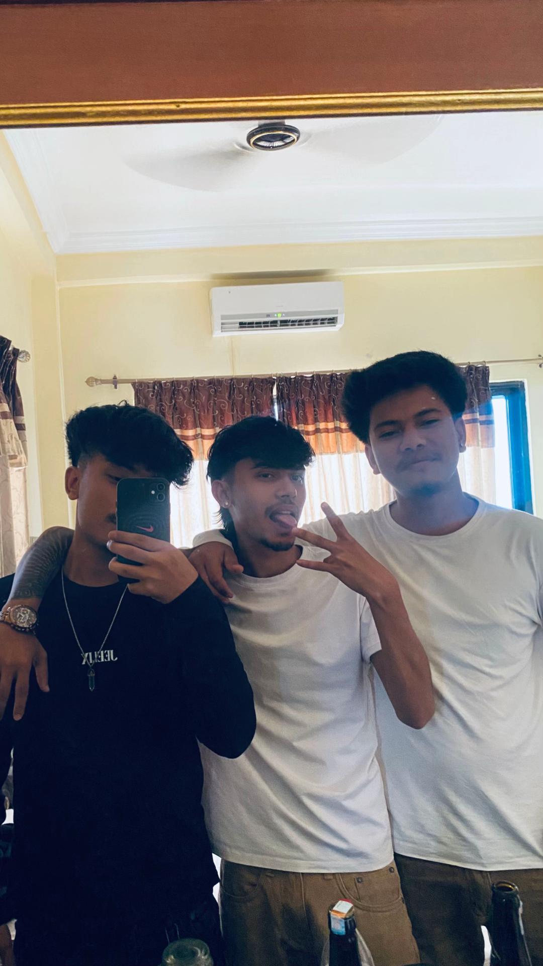 @स_🐉