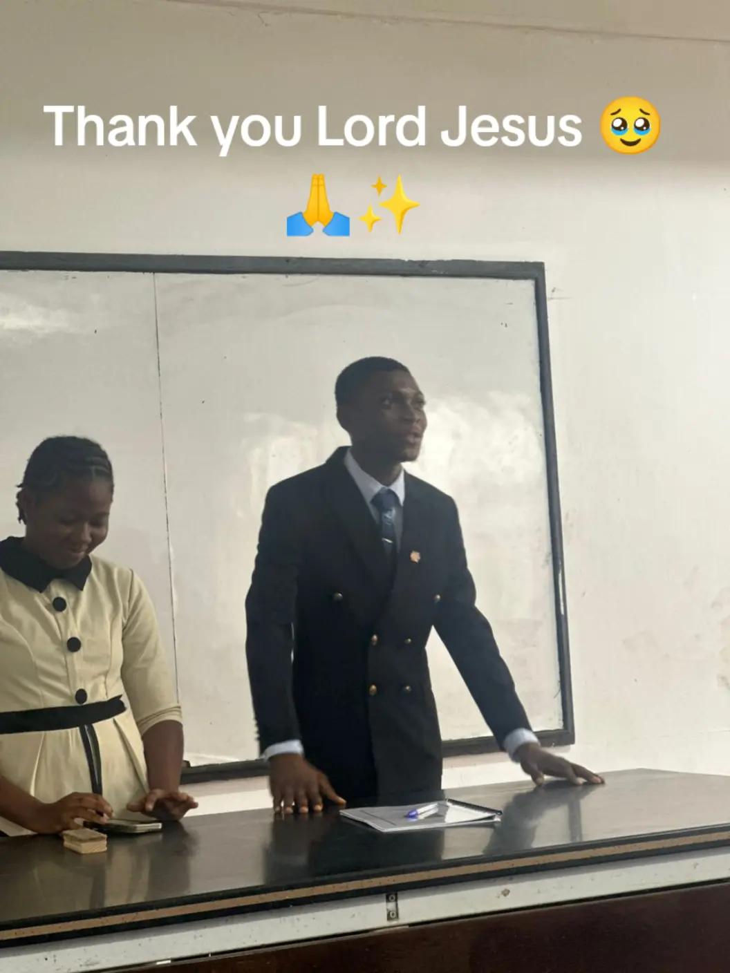 @Fiah Enock 🤏✍️✍️✍️✍️