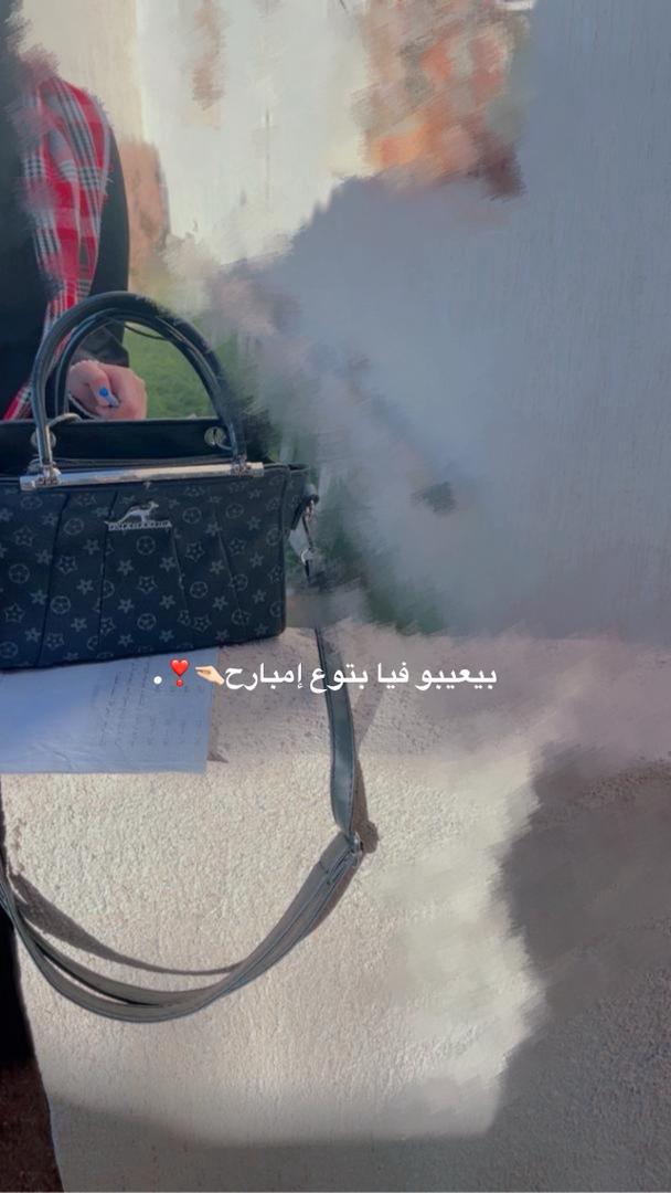 @𝐌.