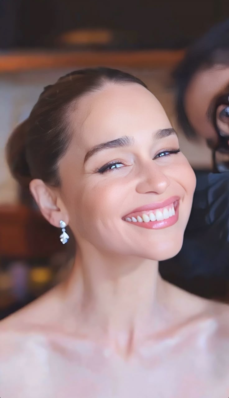 @Emilia Clarke