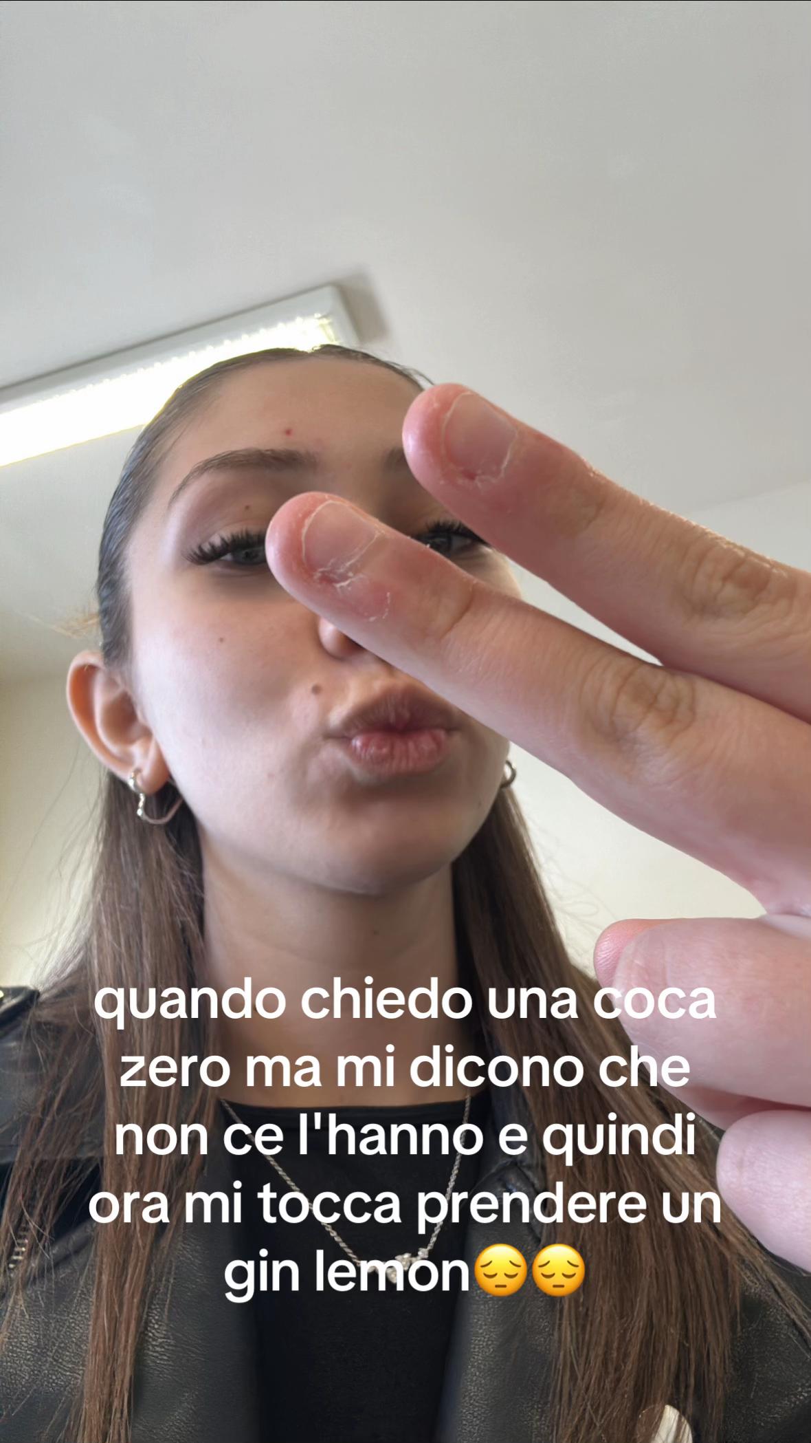 @𝟏𝟕