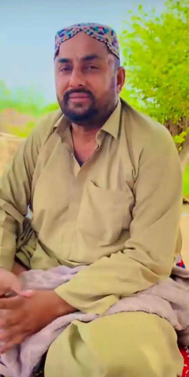 @Safa Baloch