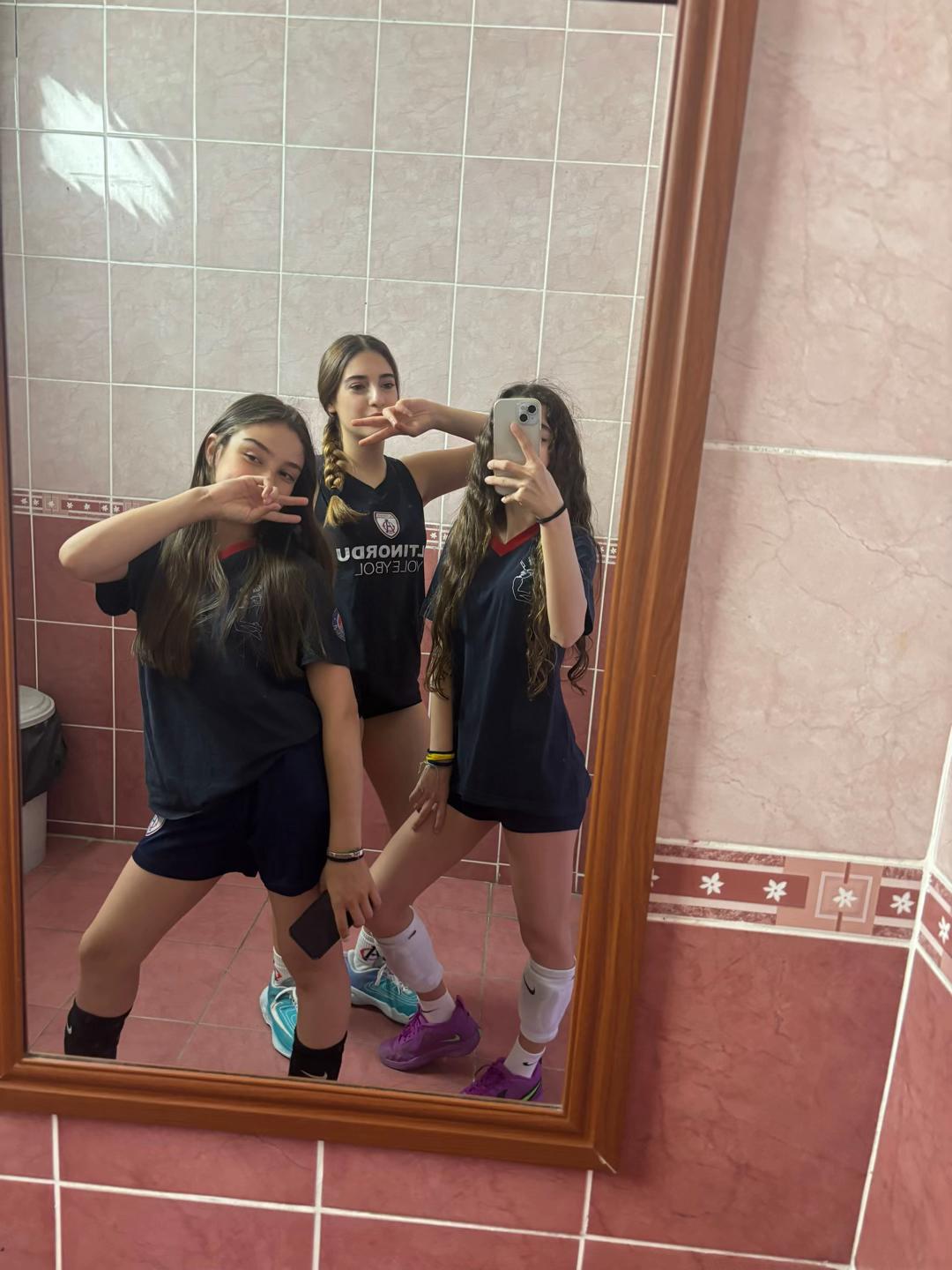 @Gangg🤪✌🏻