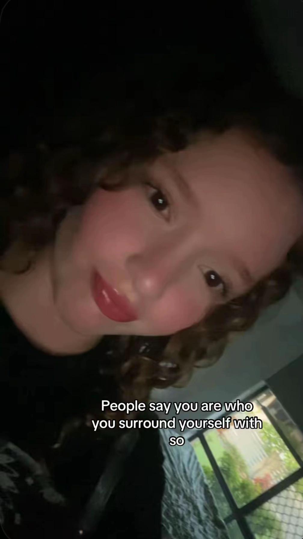 @ѕ 🥂