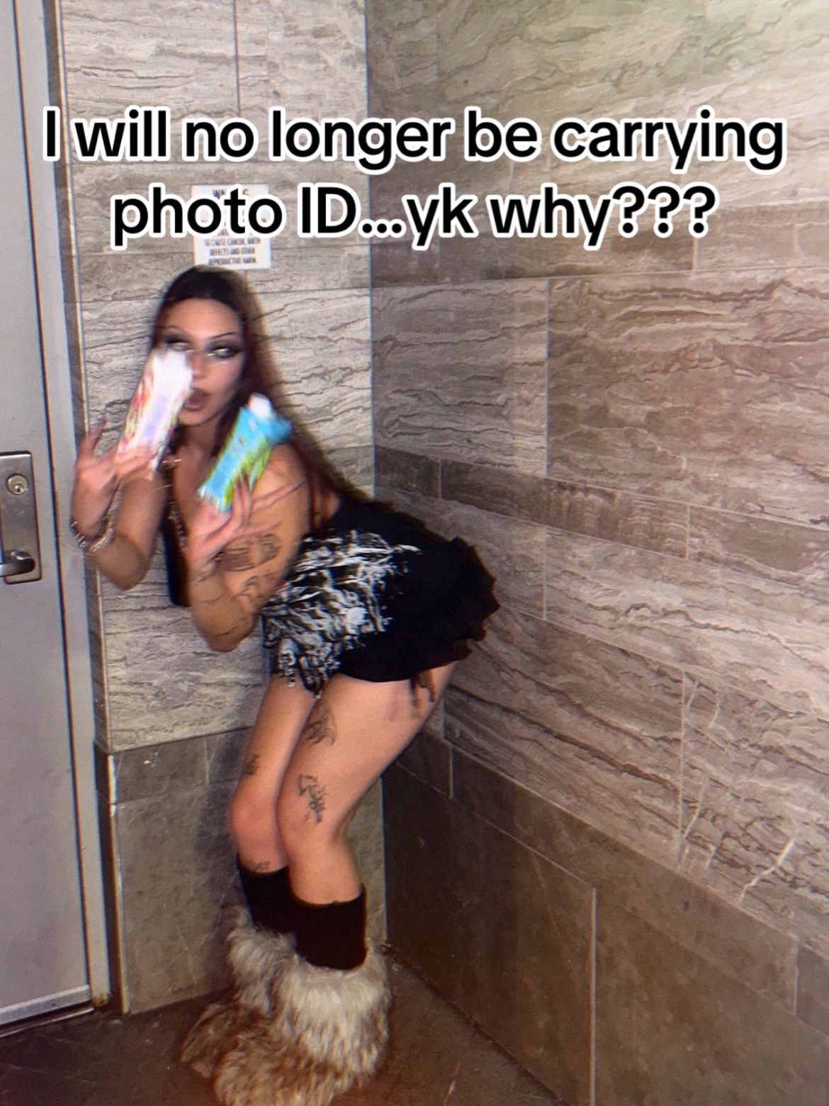 @👻