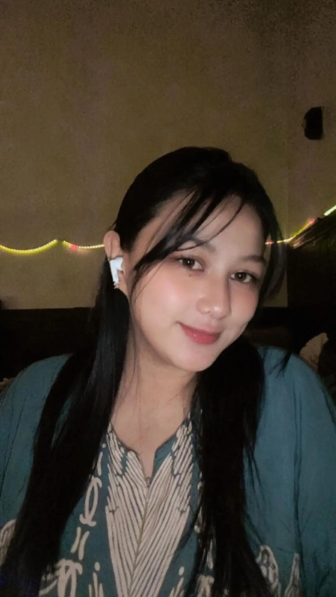 @BLACK 🌹