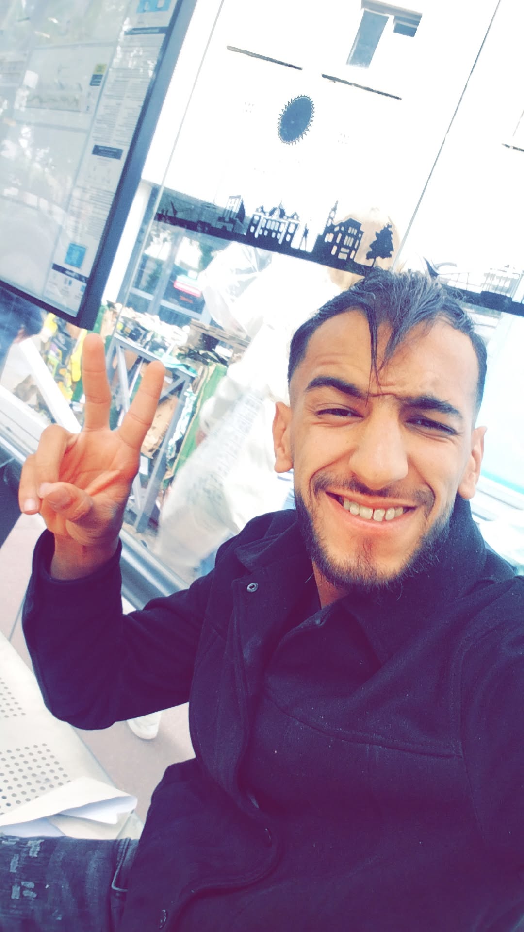 @ilyes pachichi 🇪🇺🇨🇵