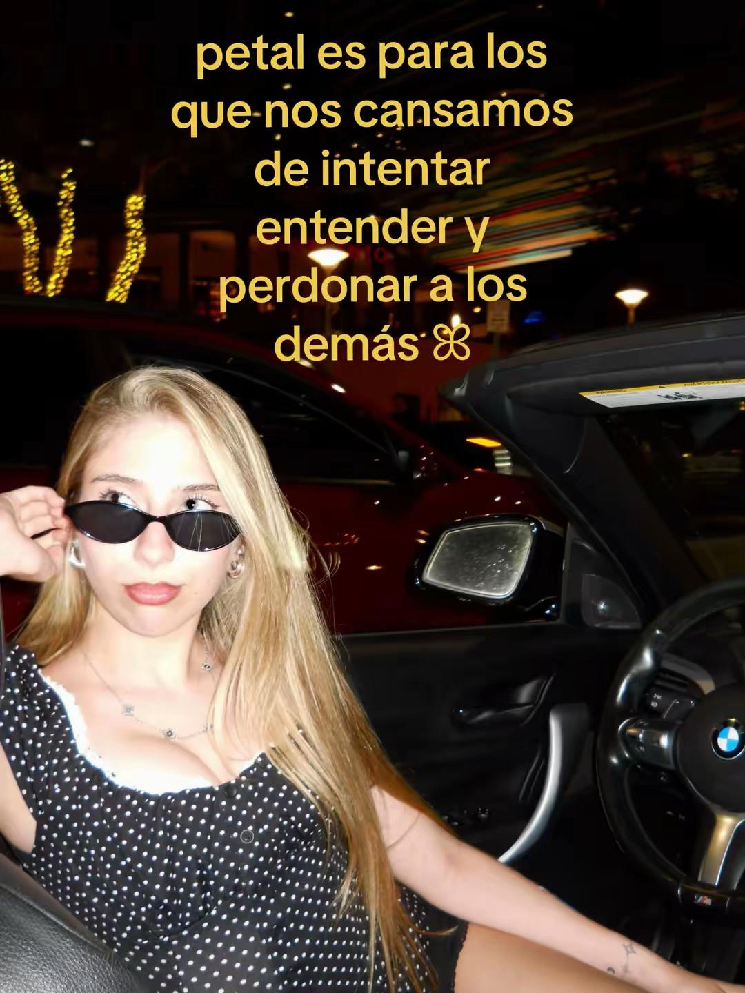 @Malu🌙