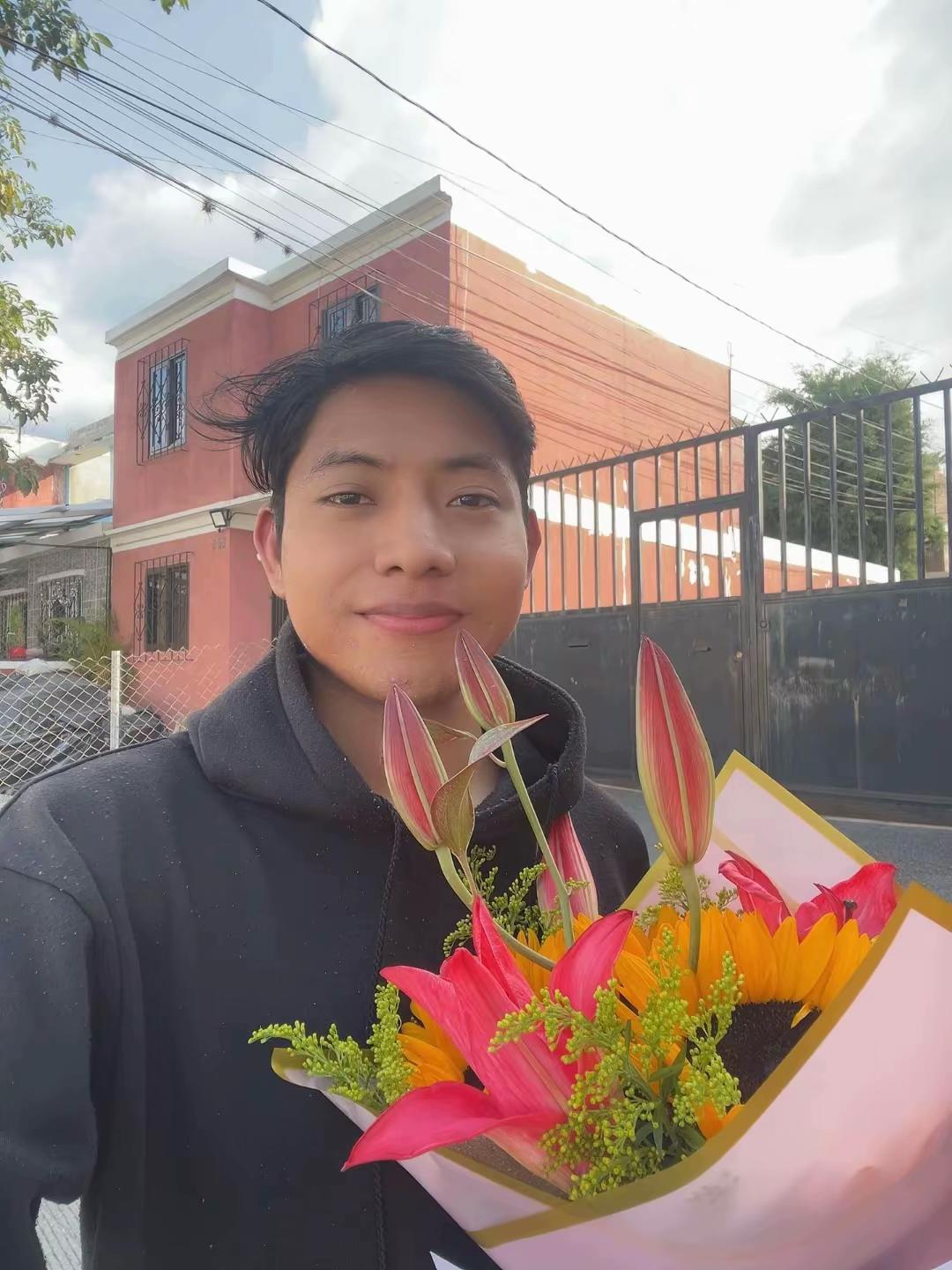 @Eliseo Vasquez