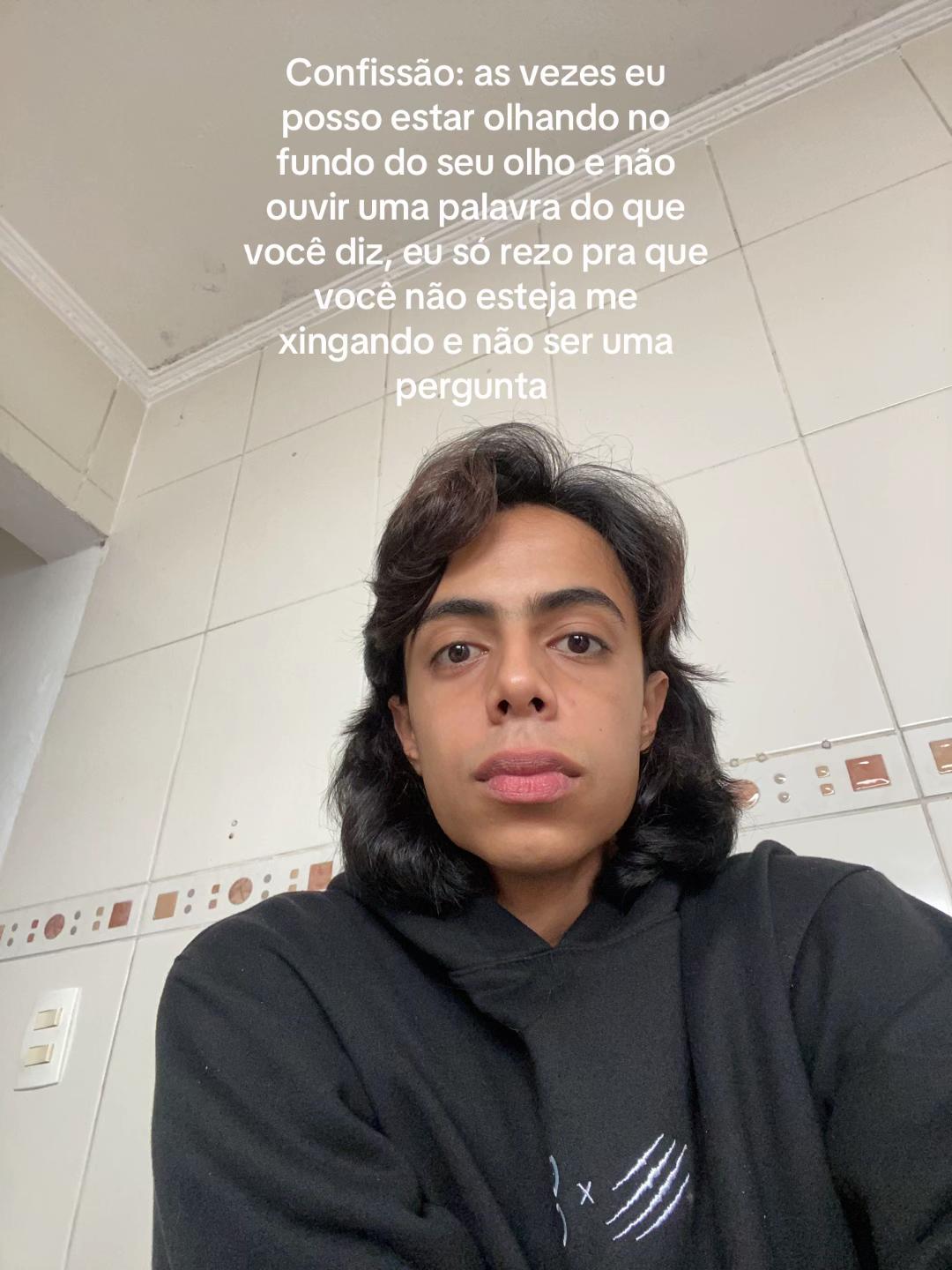@Gustavotario