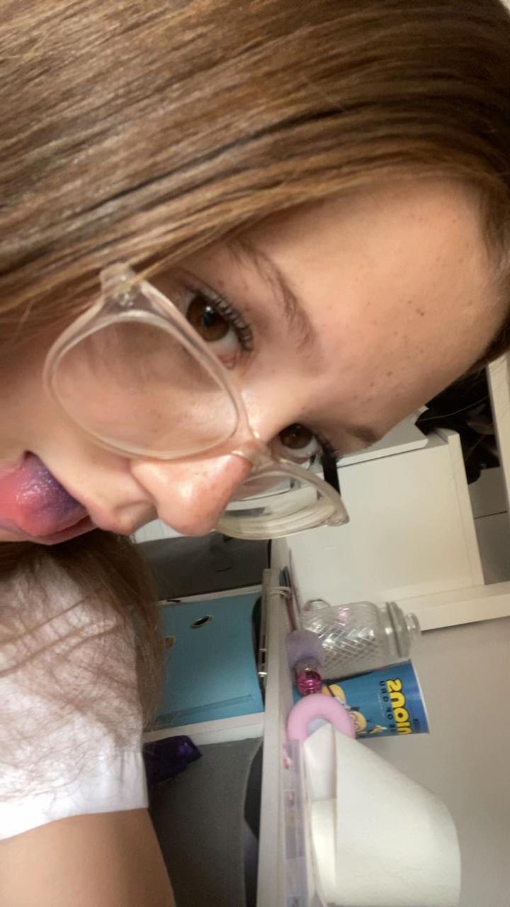 @freyaxoxo