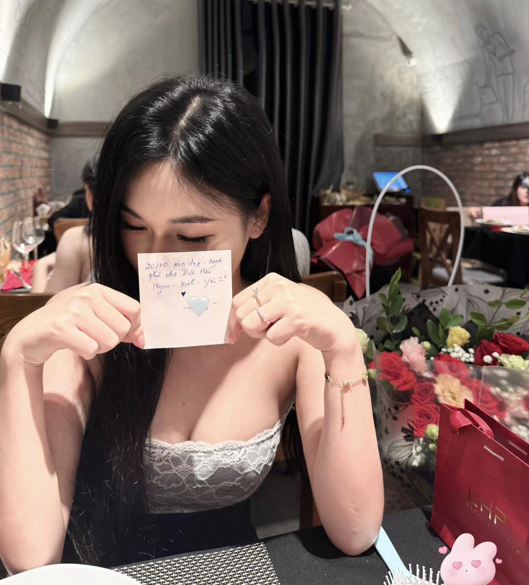 @Thích ăn dưa hấu 🍉