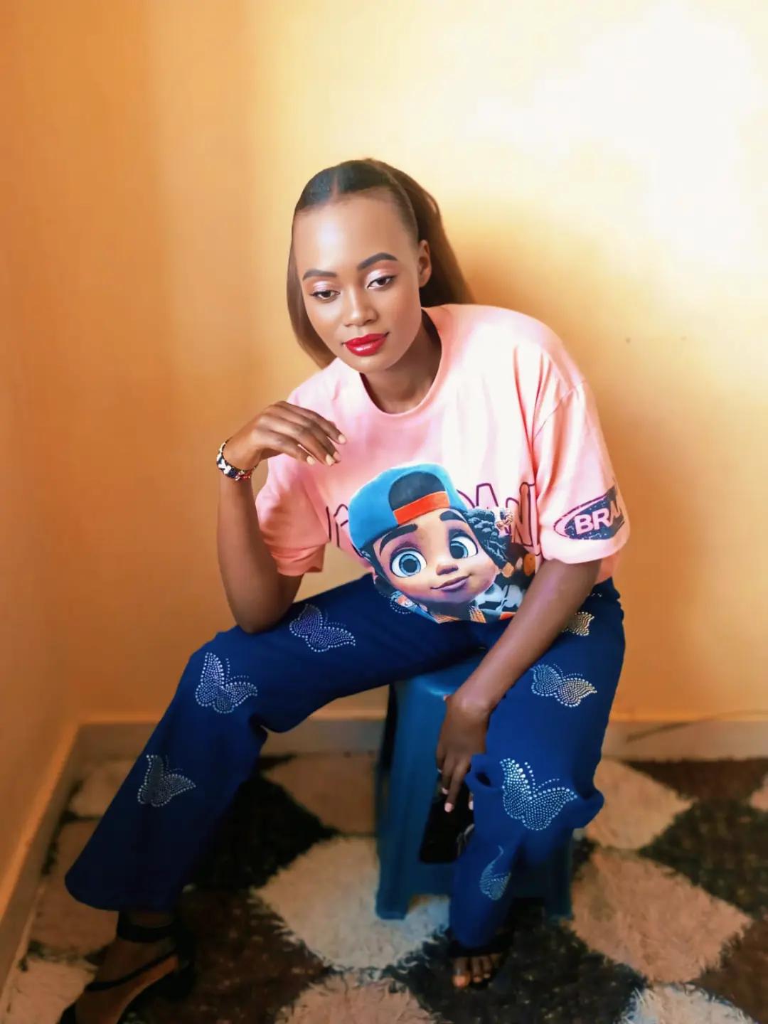 @zari star💥