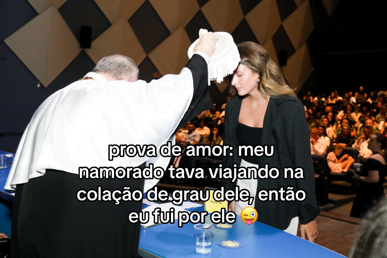 @Vit&oacute;ria Souza