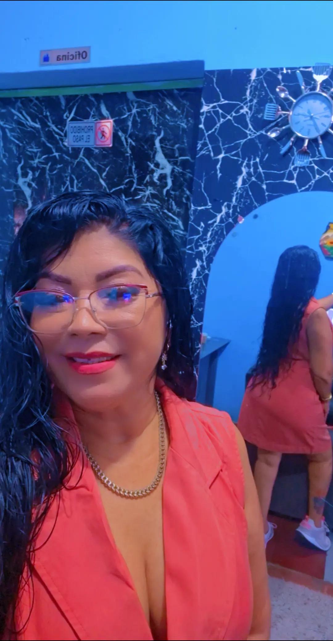 @Wanda Berganza74