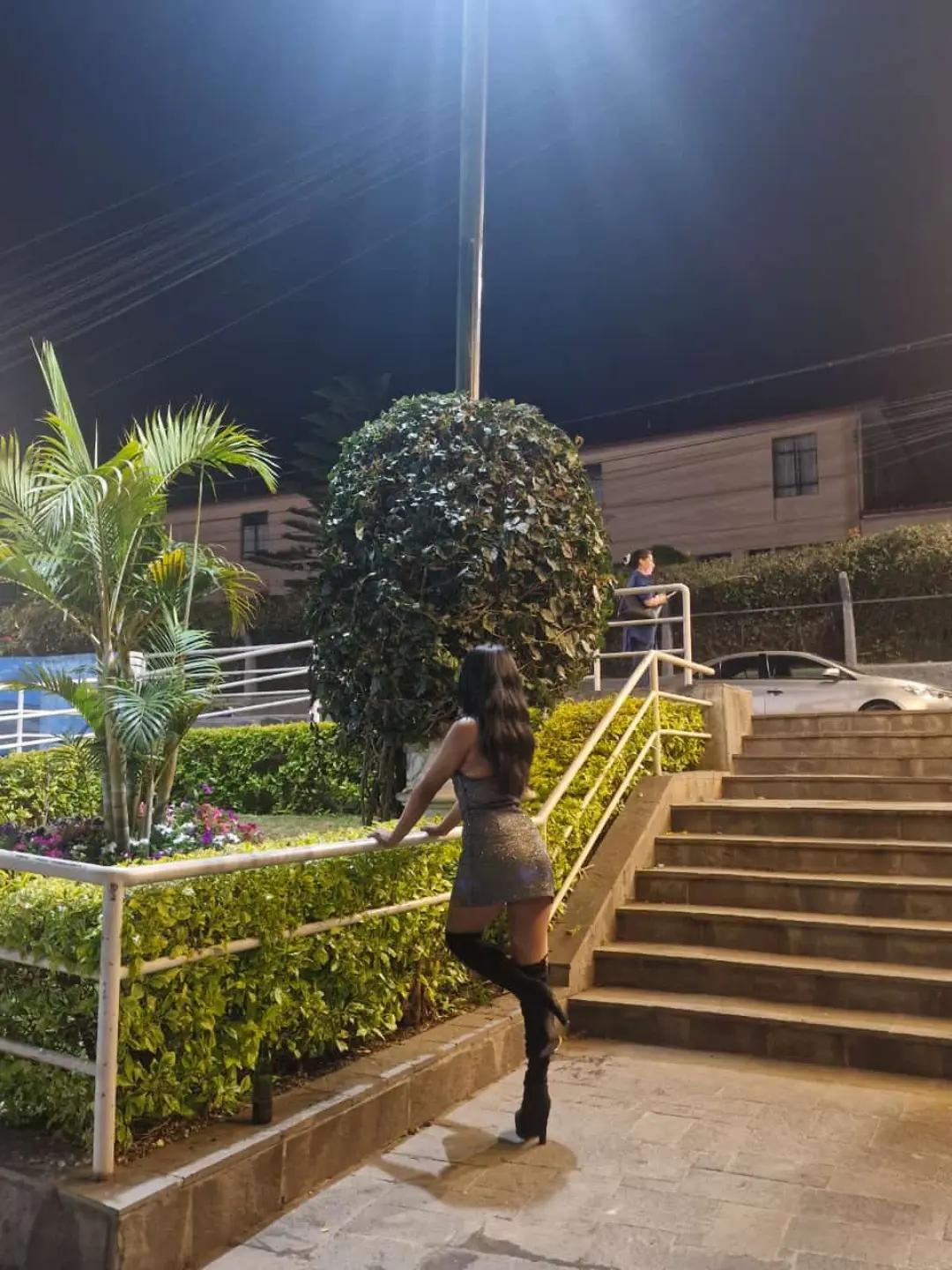 @Ani💗.