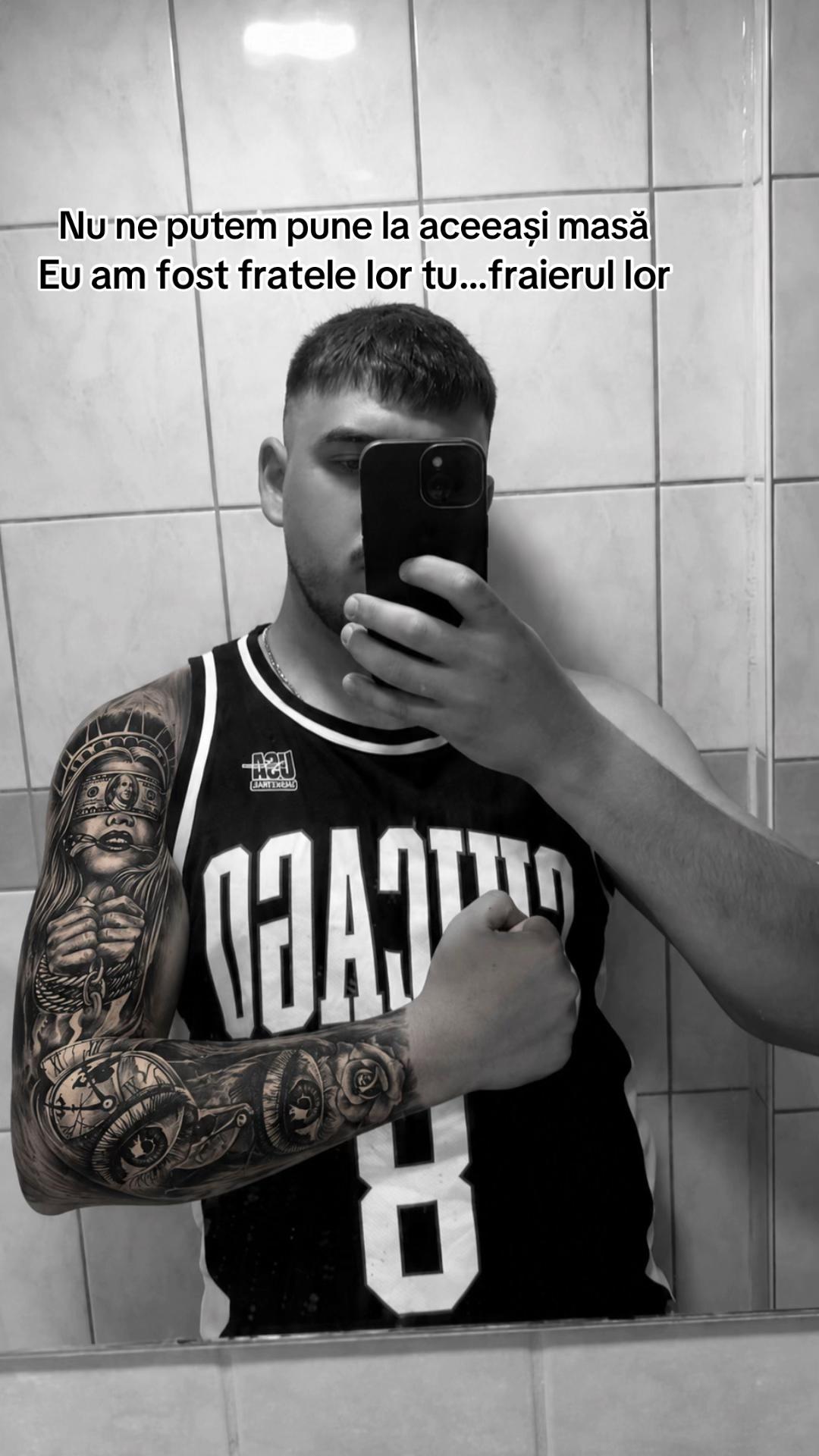 @🇦🇱
