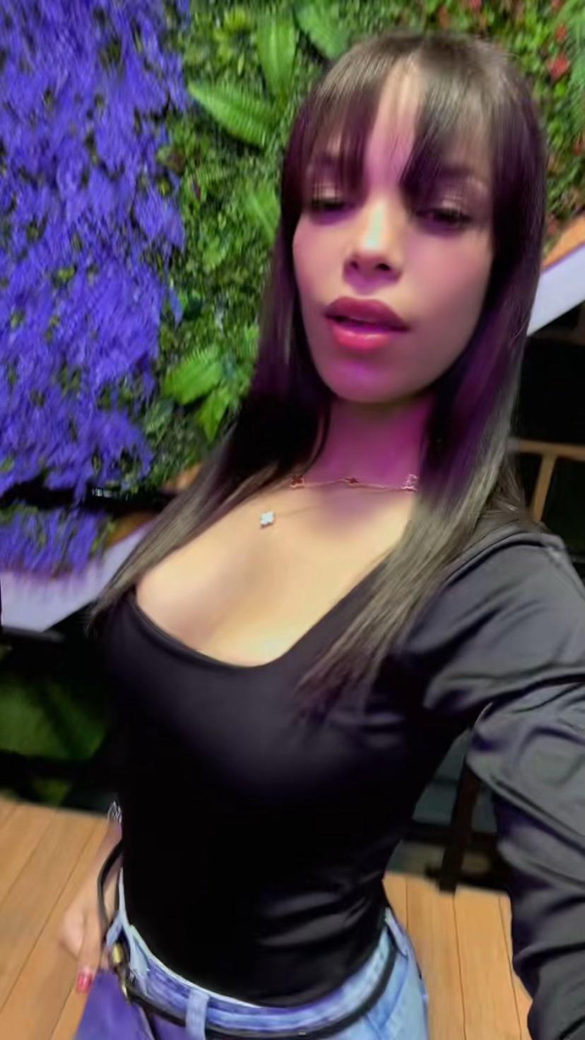 @VICTORIA SANDOVAL