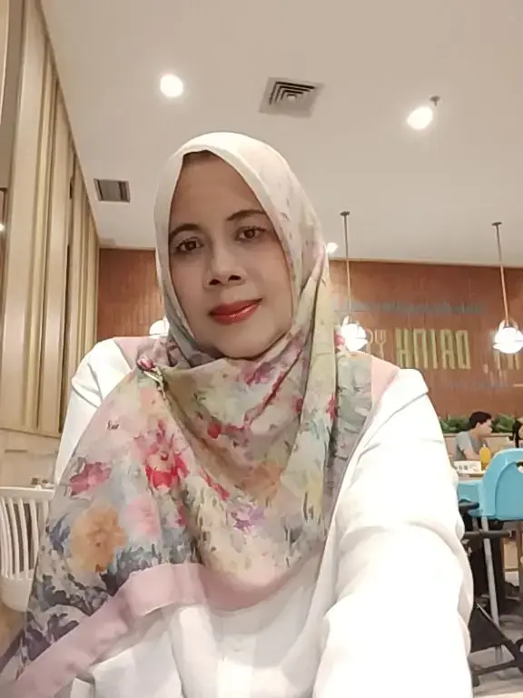 @Yusdina