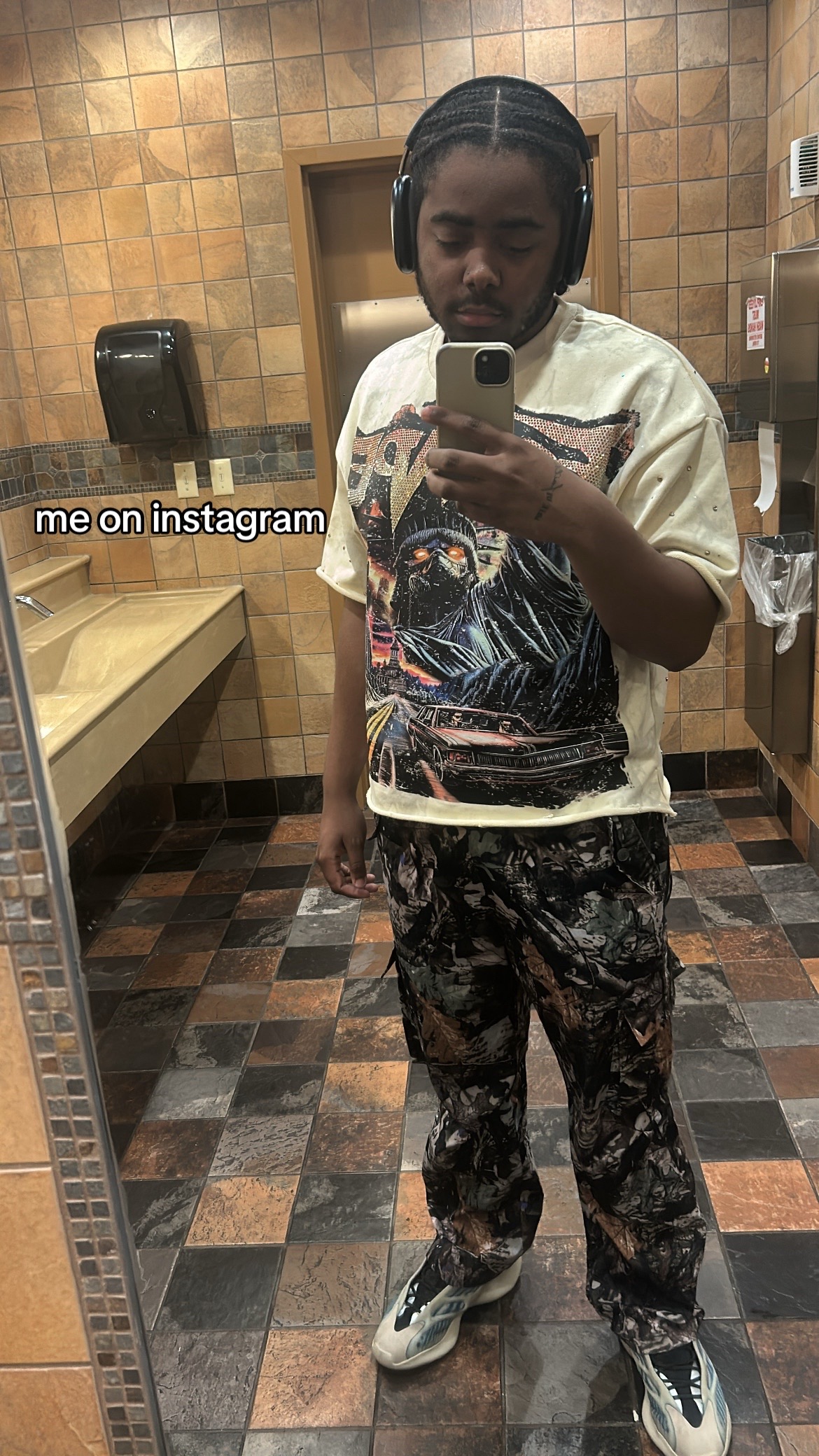 @myouridfwyall_