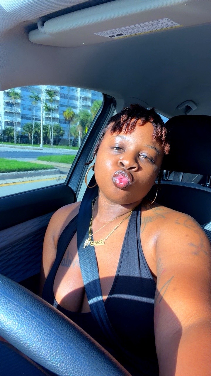 @Chinchilly Bee|Content creator