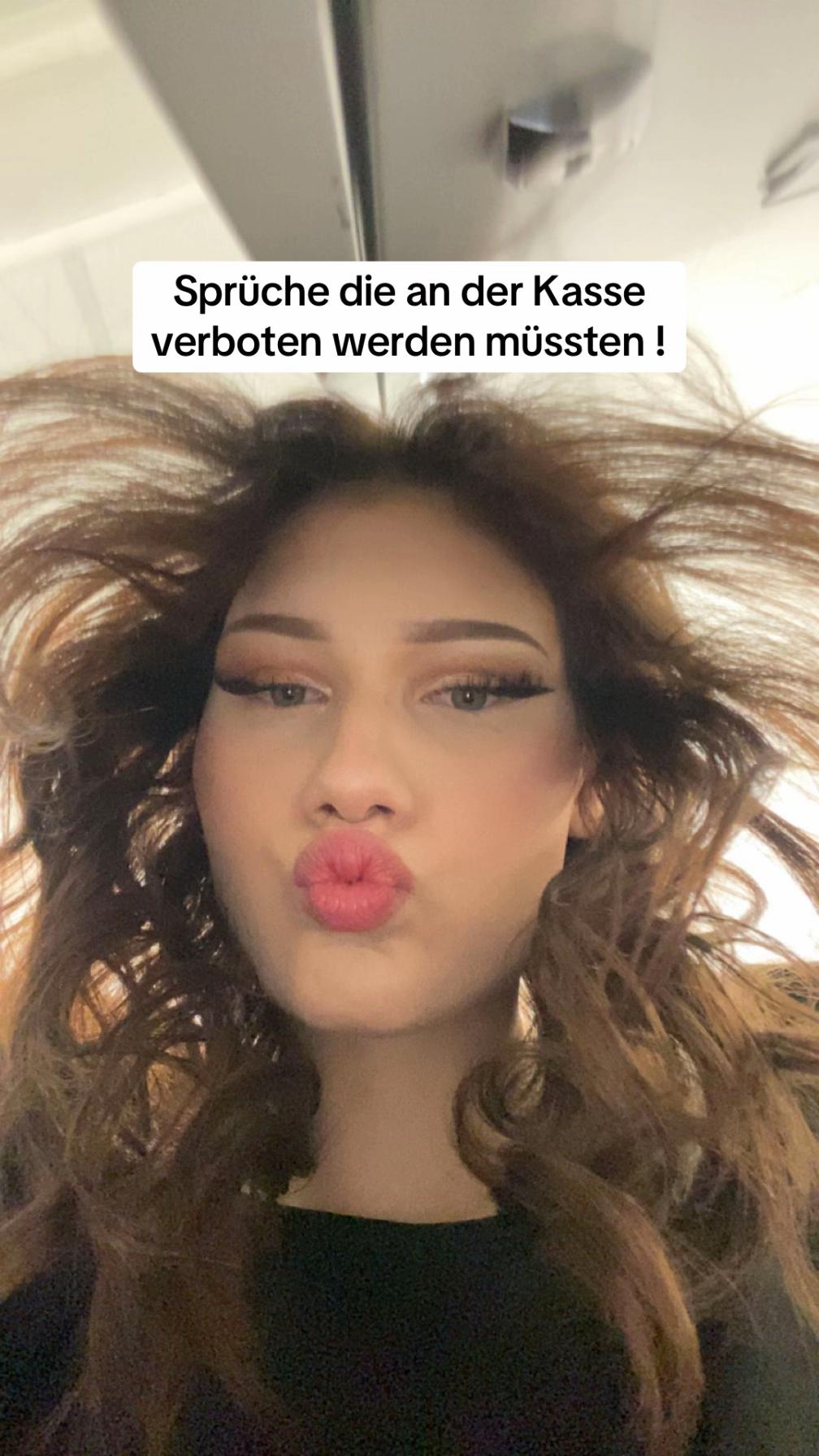 @Lia
